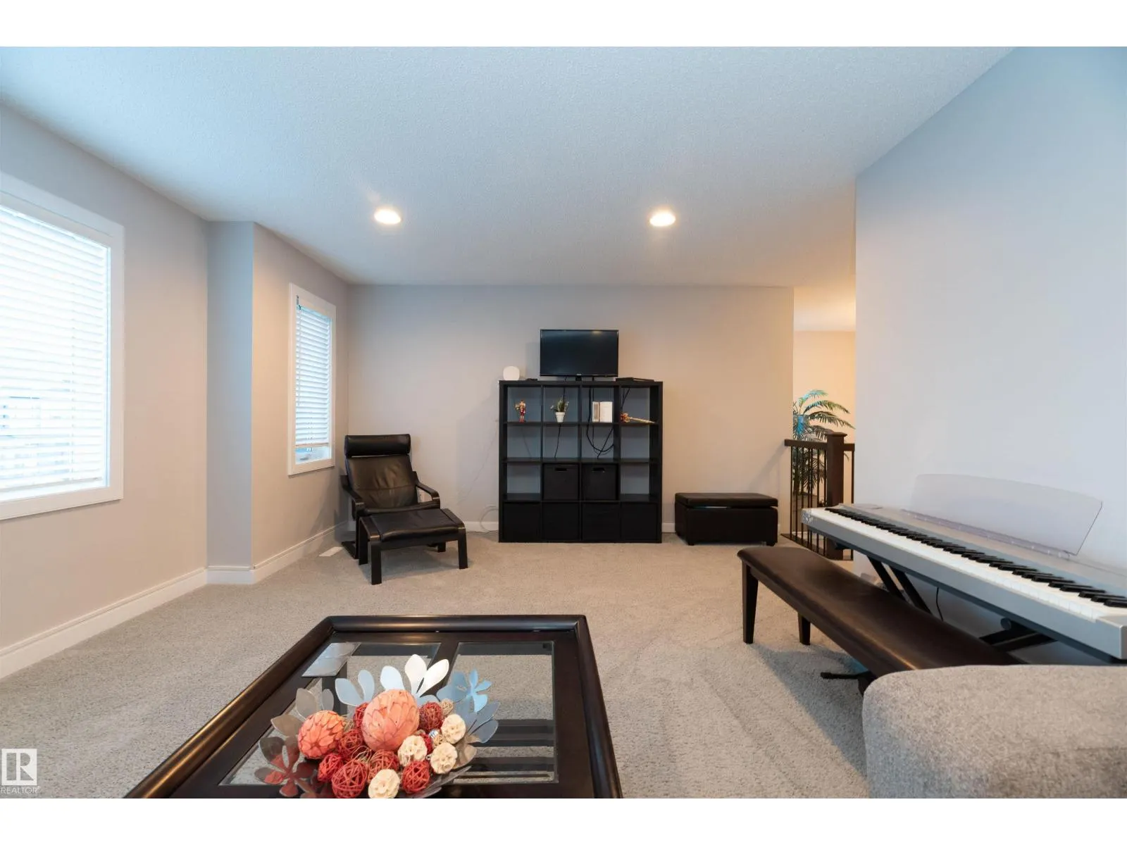 16728 60 ST NW