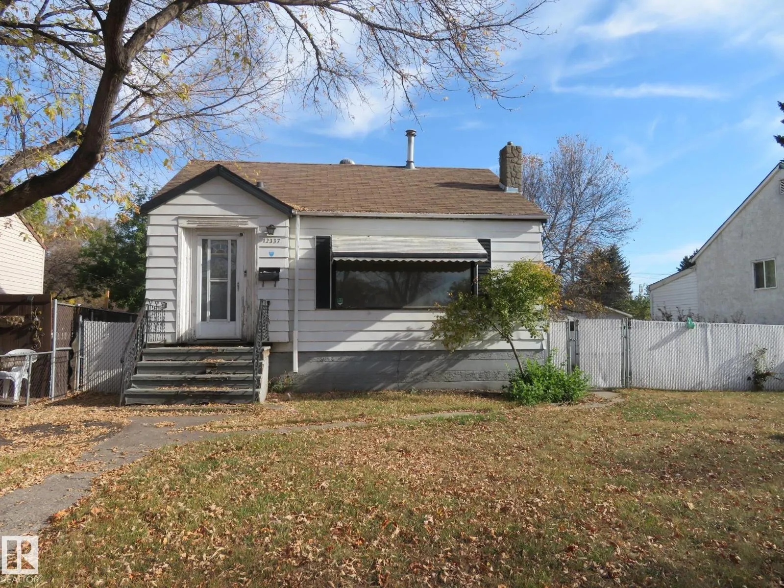 12337 87 ST NW