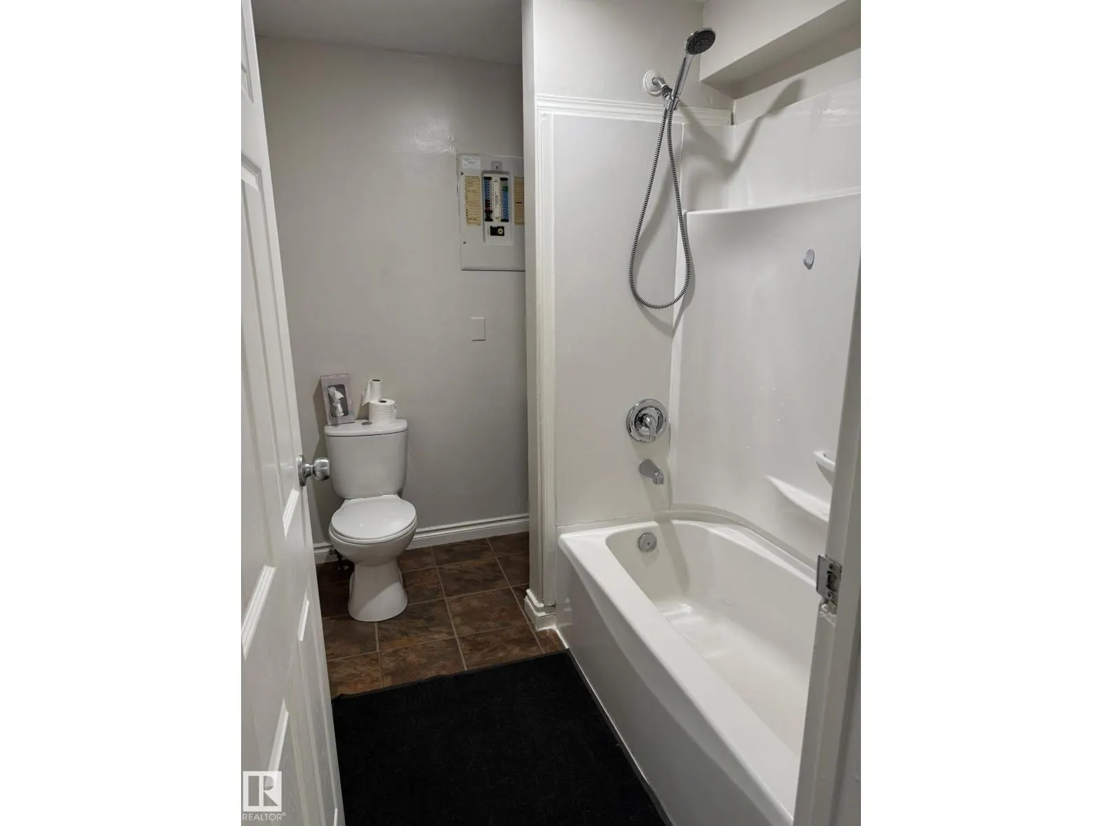 5205 58 ST