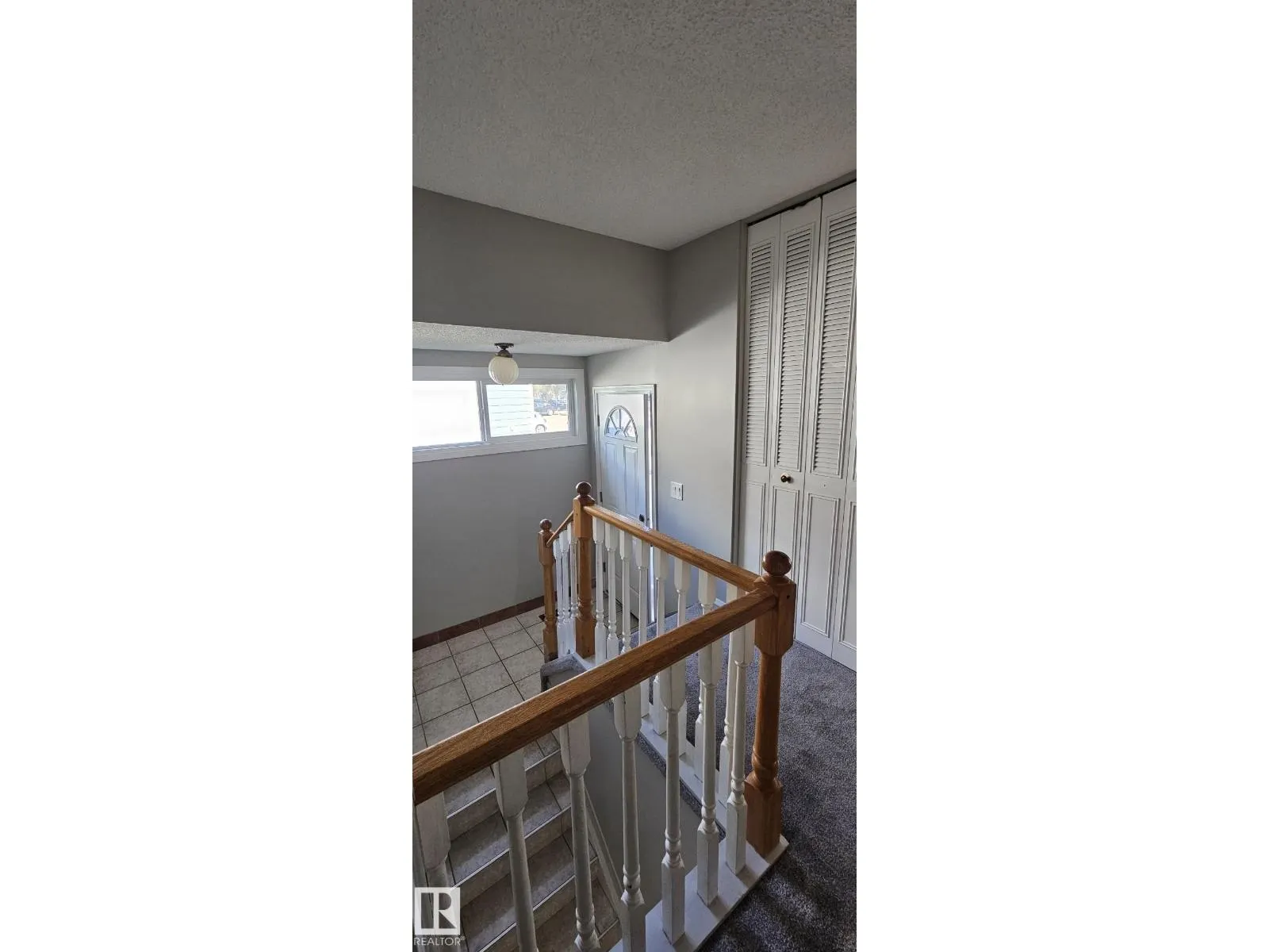 17049 100 ST NW