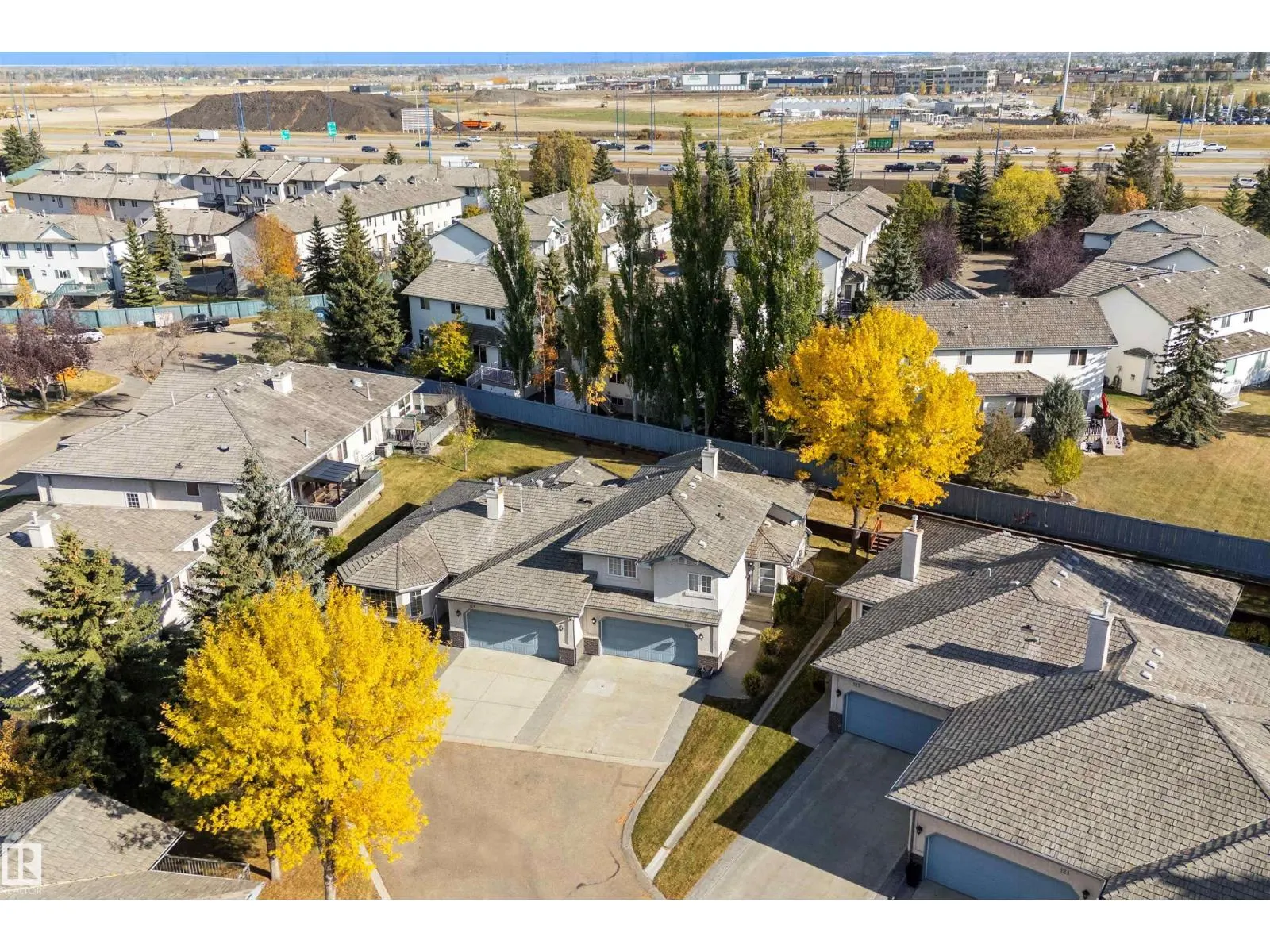 #123 215 BLACKBURN DR E SW