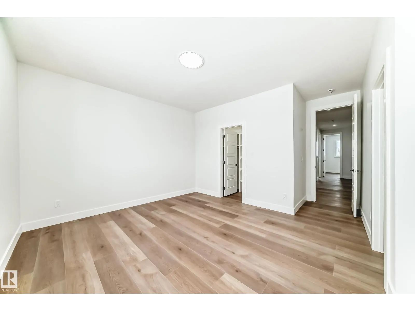 5024 67 ST