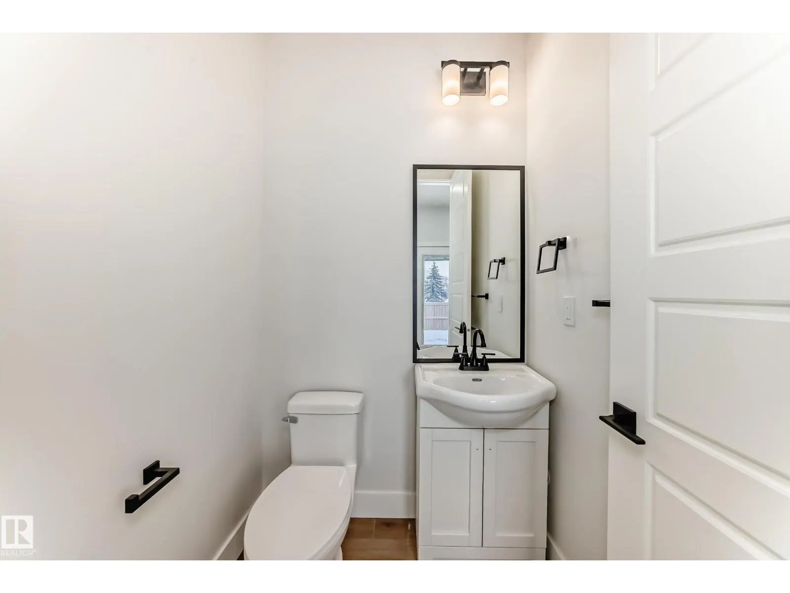 5024 67 ST