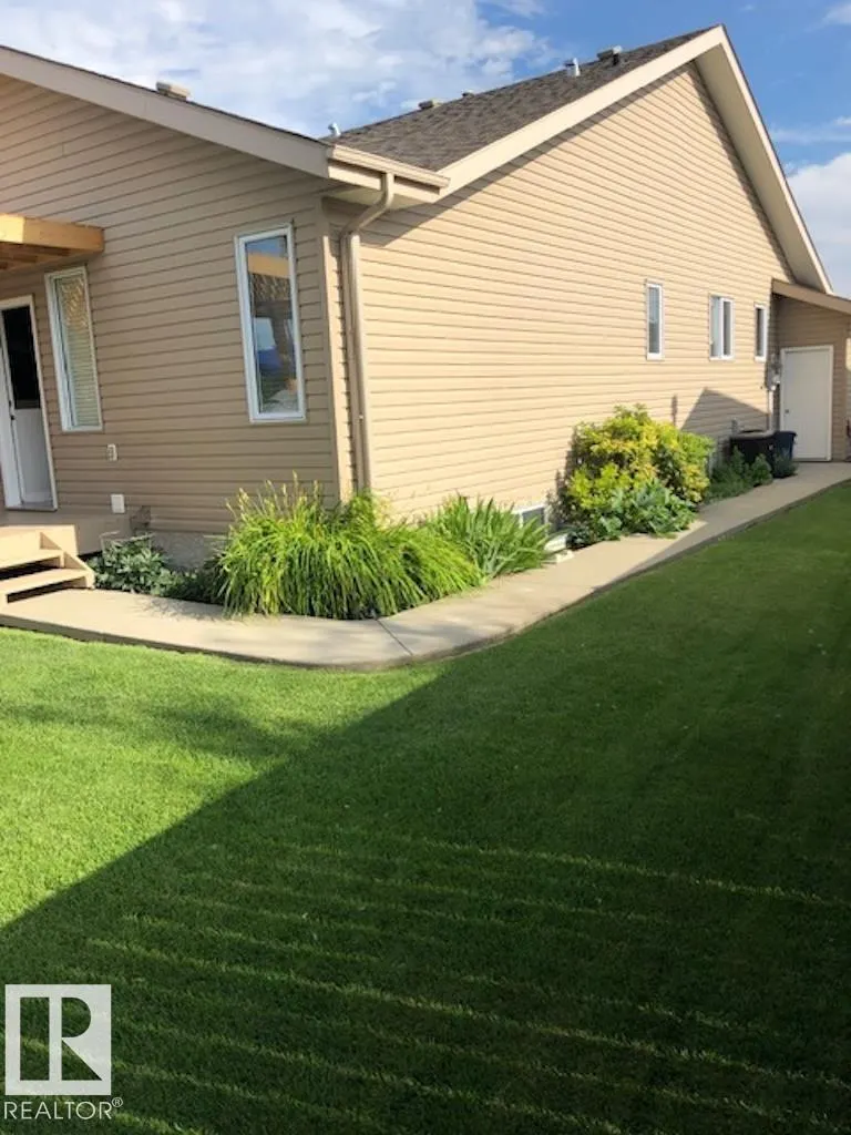 18931 89 AV NW