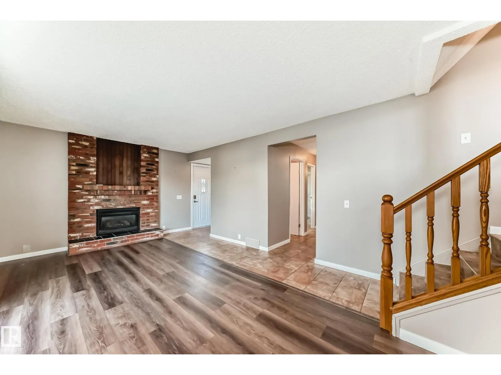 88 HOMESTEAD CR NW