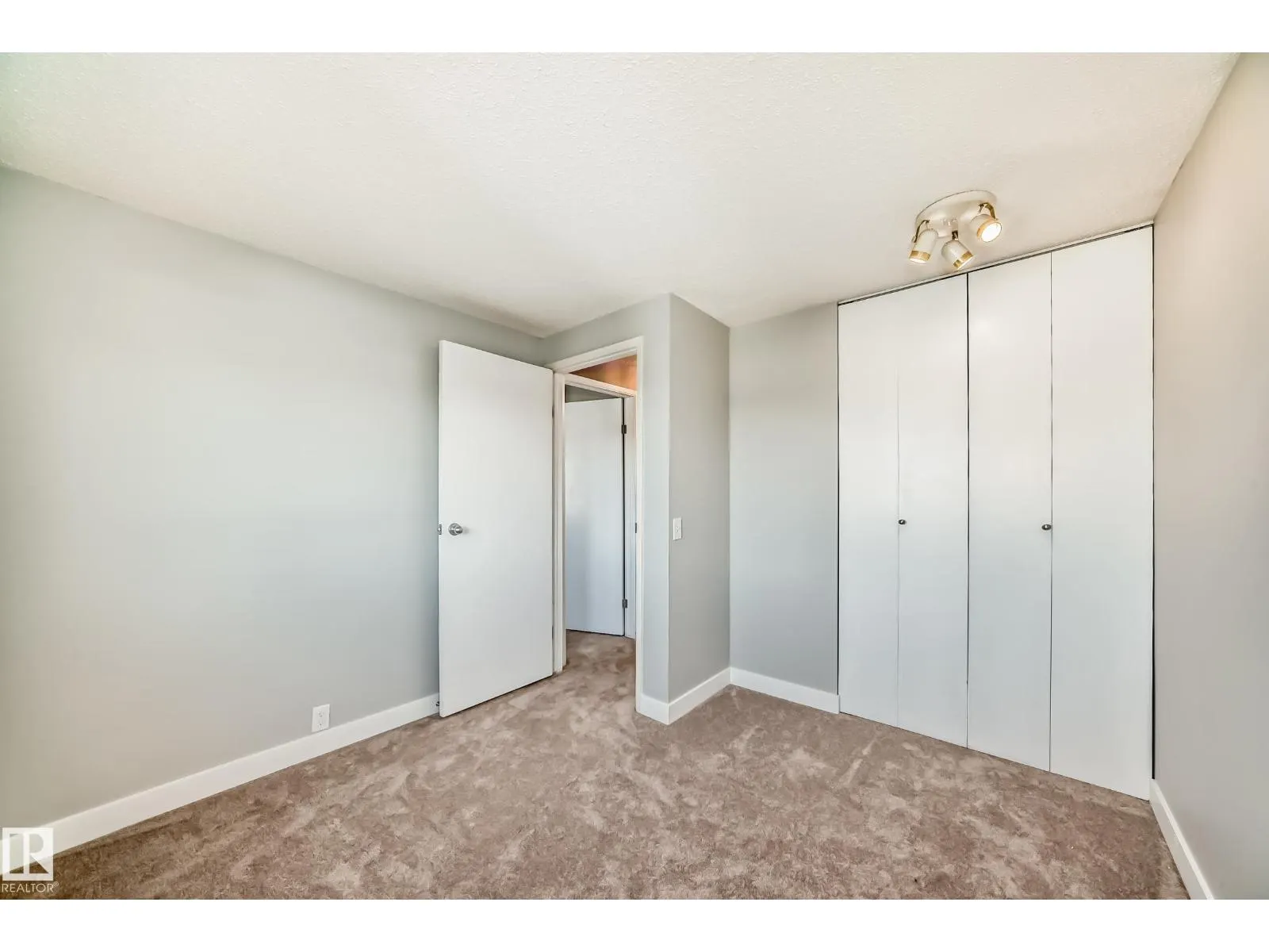 88 HOMESTEAD CR NW