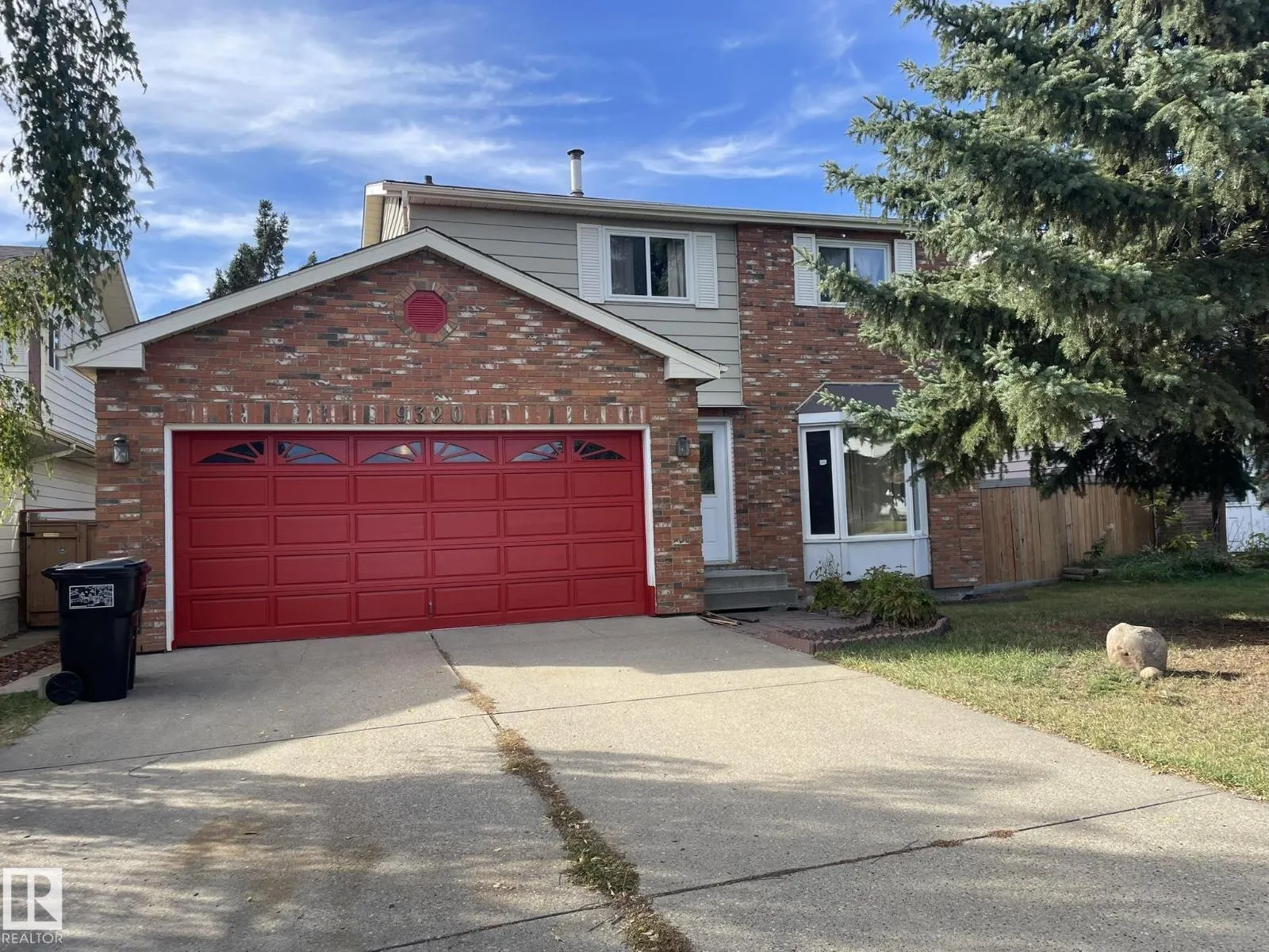9320 175 ST NW