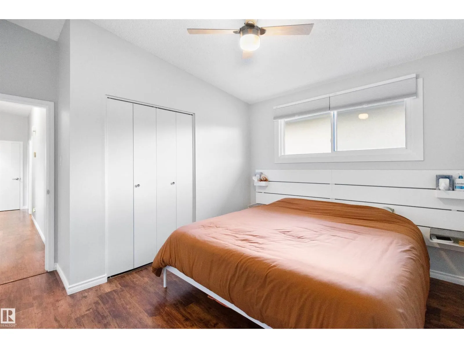 31 Curlew CR
