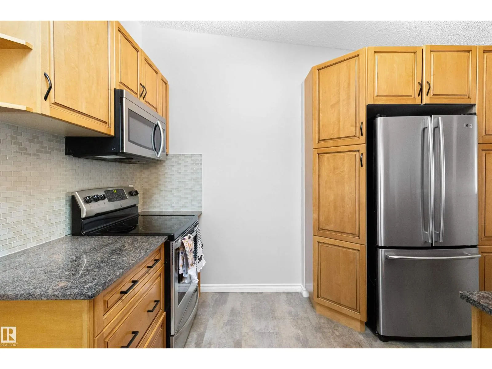 31 Curlew CR