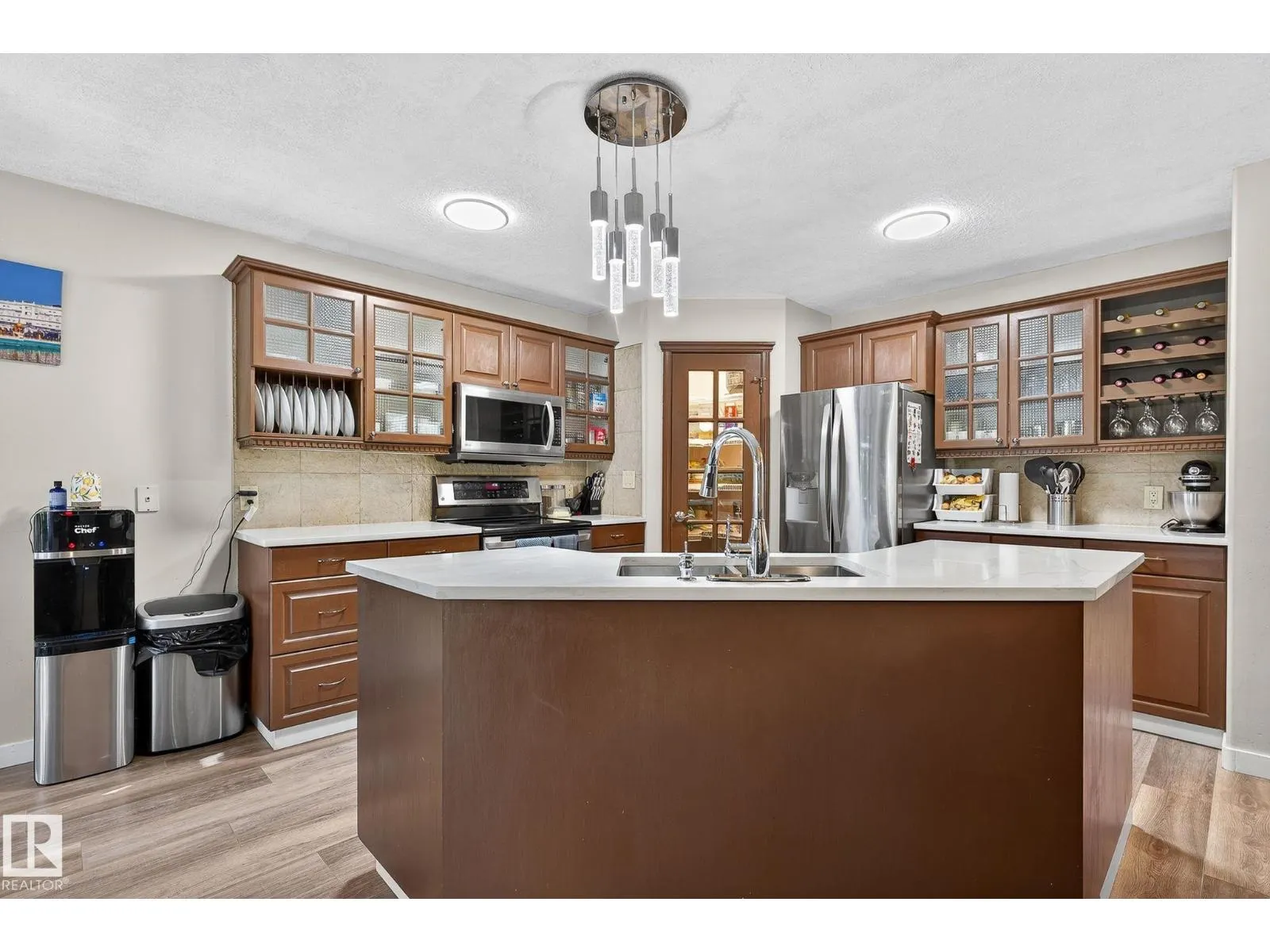 #3 1920 MILLWOODS RD E NW
