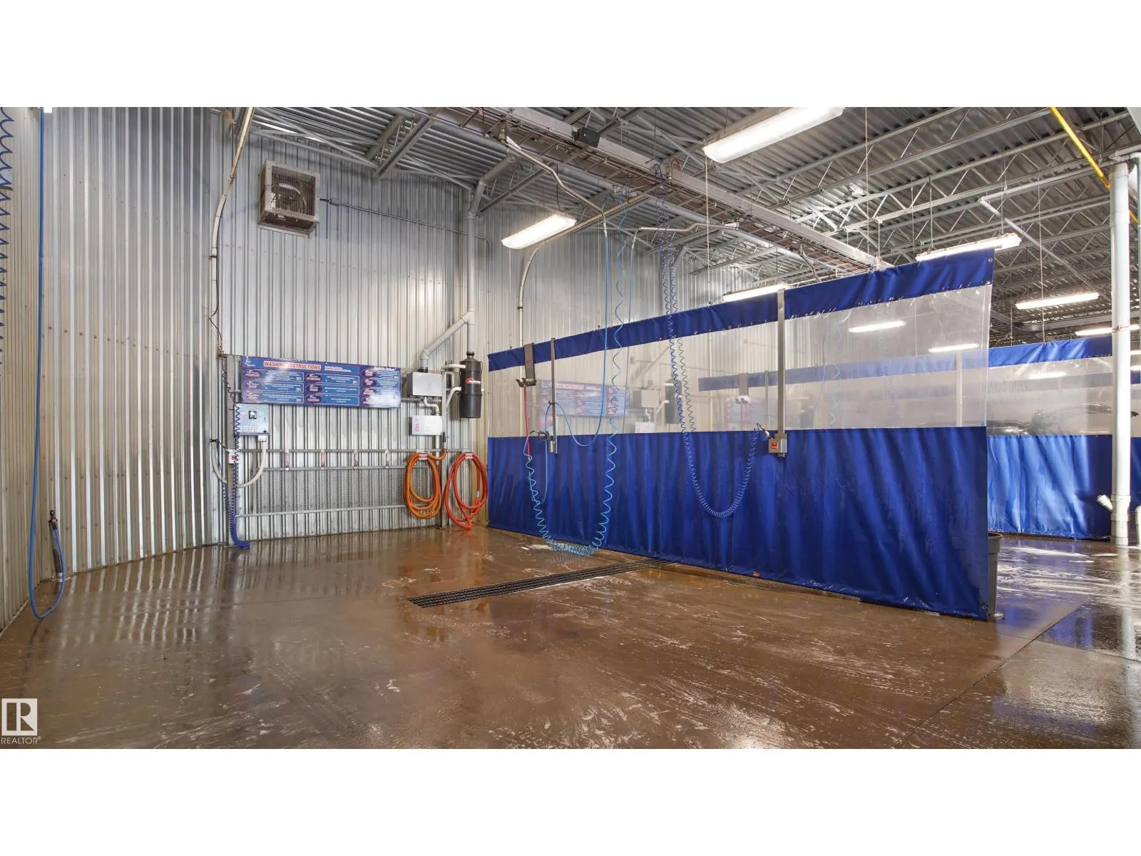 4381 167 AV NW