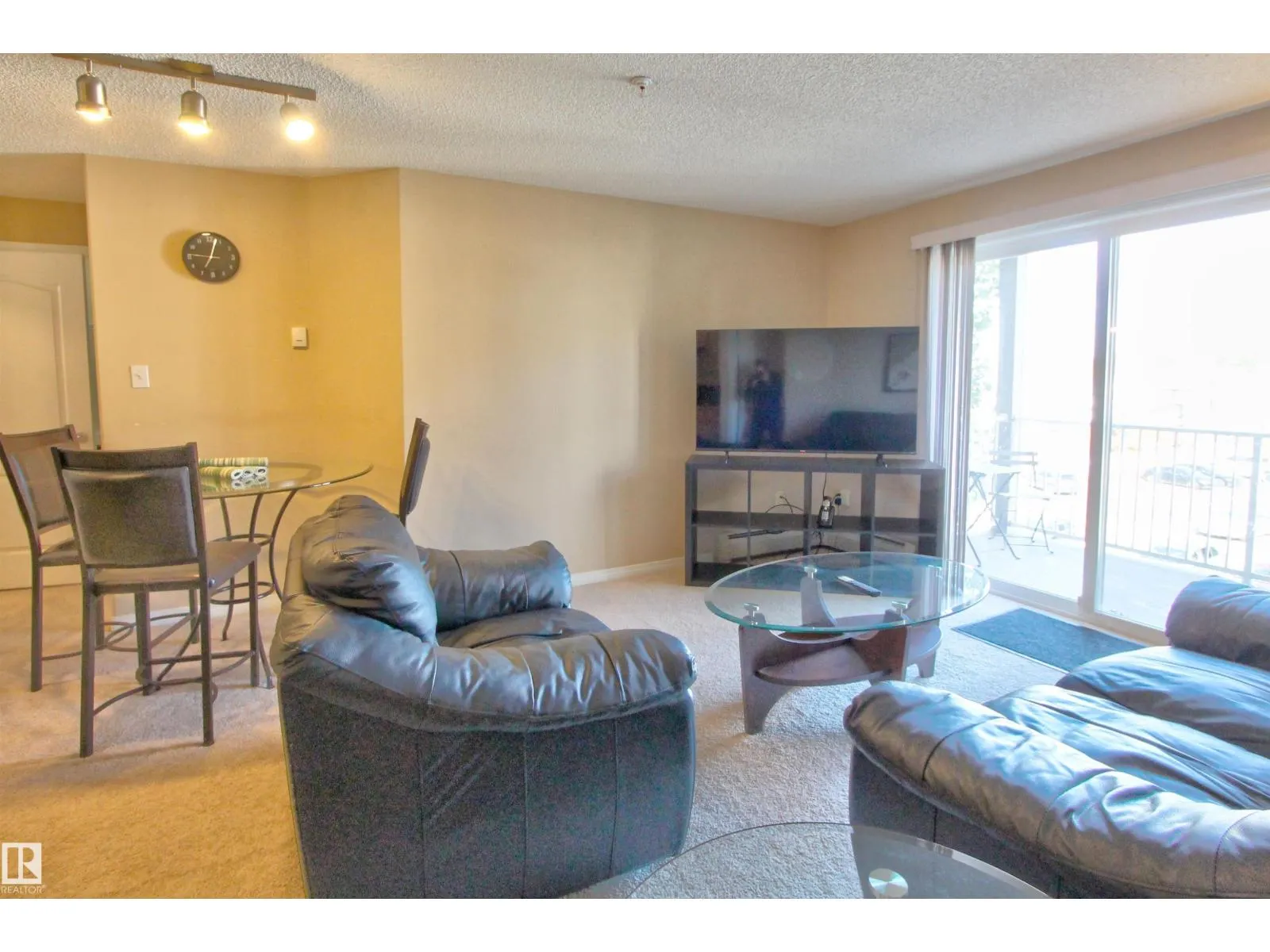 #319 155 EDWARDS DR SW