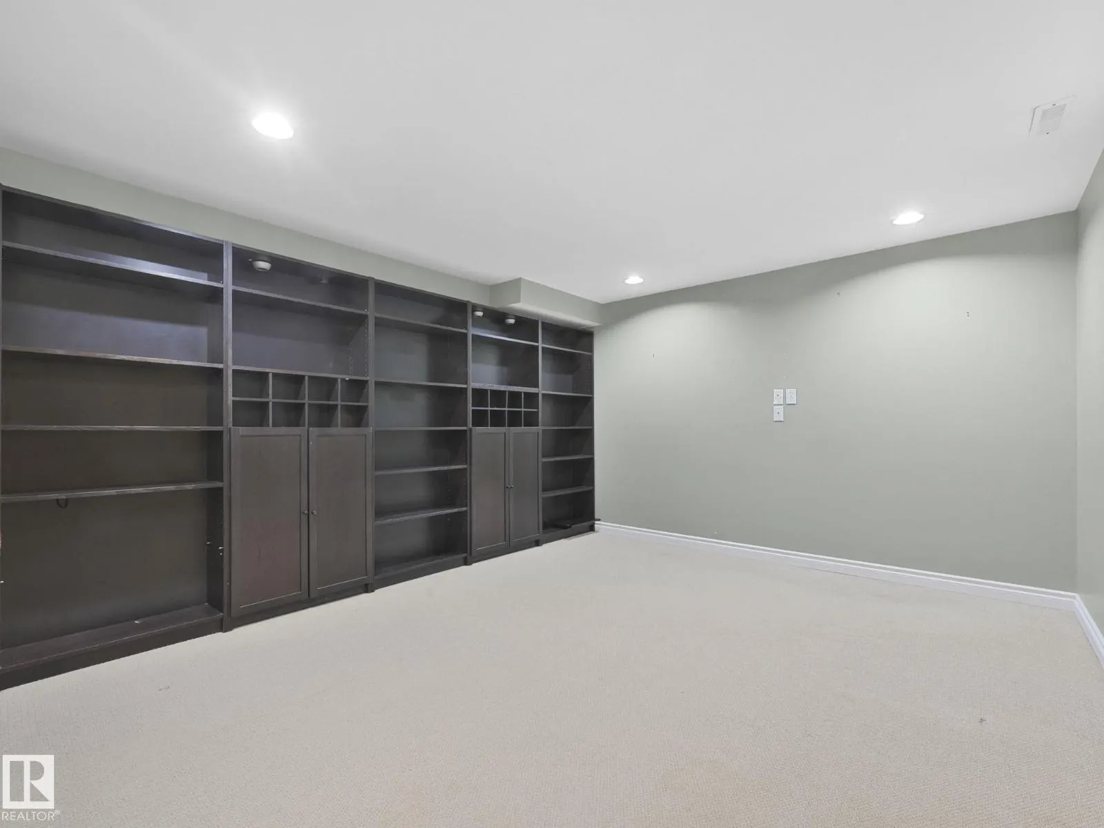 7351 180 ST NW