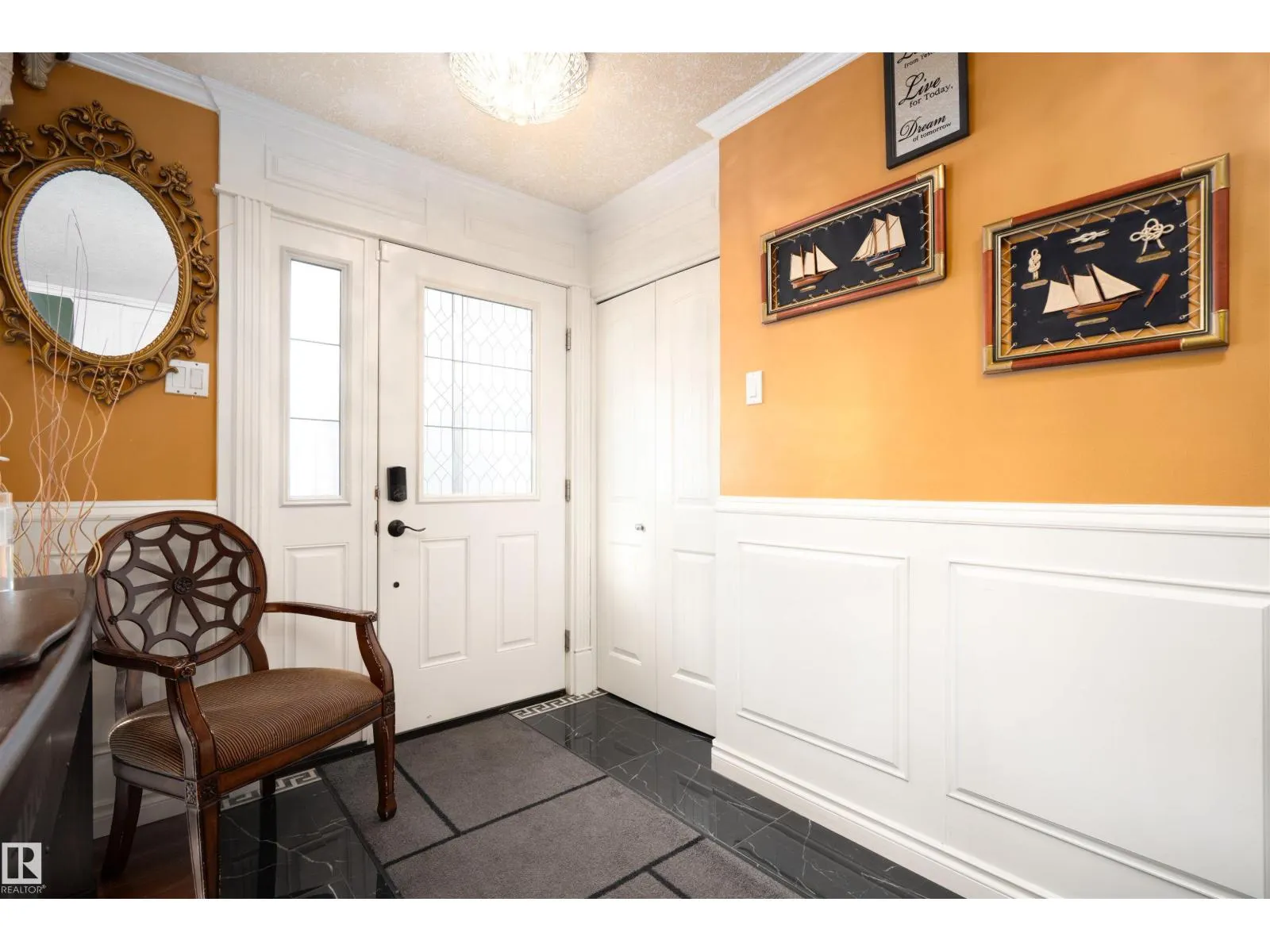 8721 152 ST NW