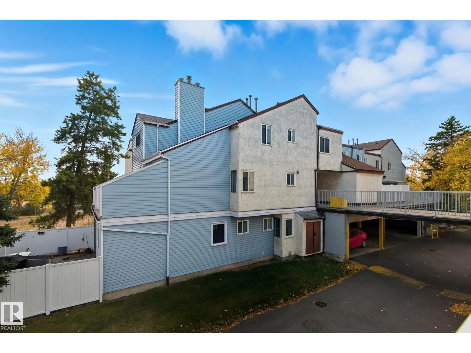 181 LANCASTER TC NW
