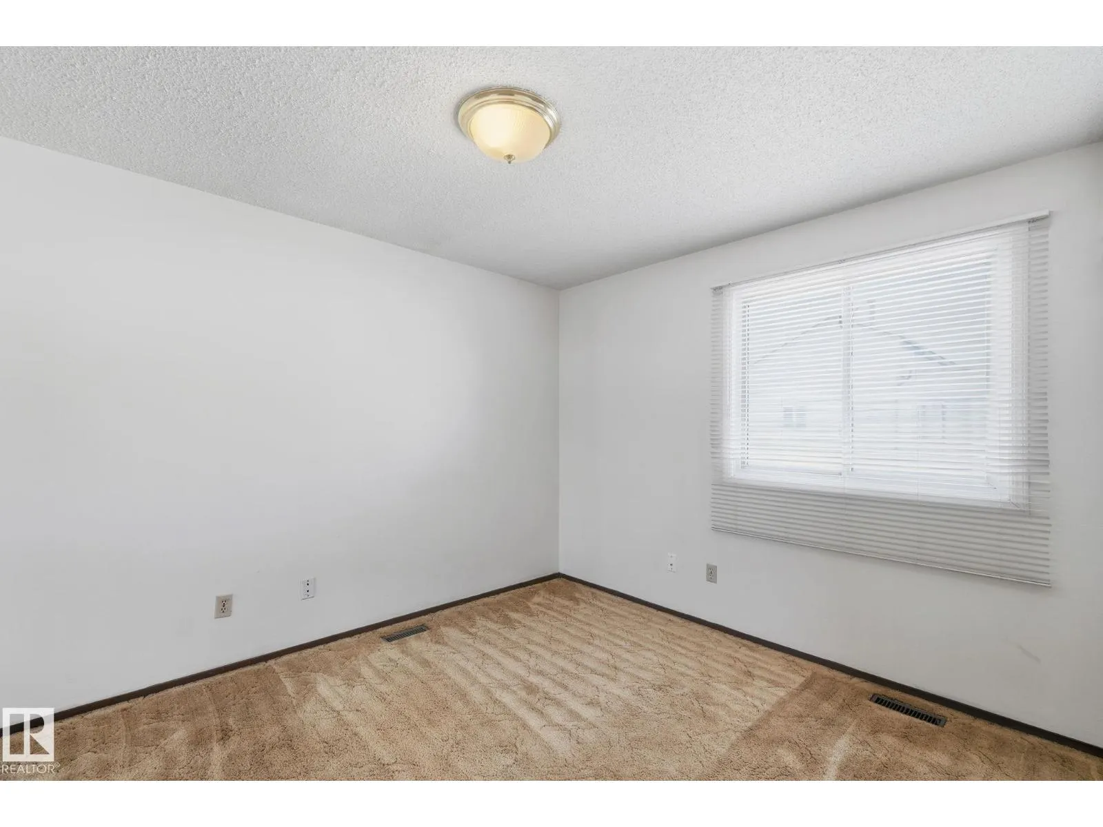 181 LANCASTER TC NW
