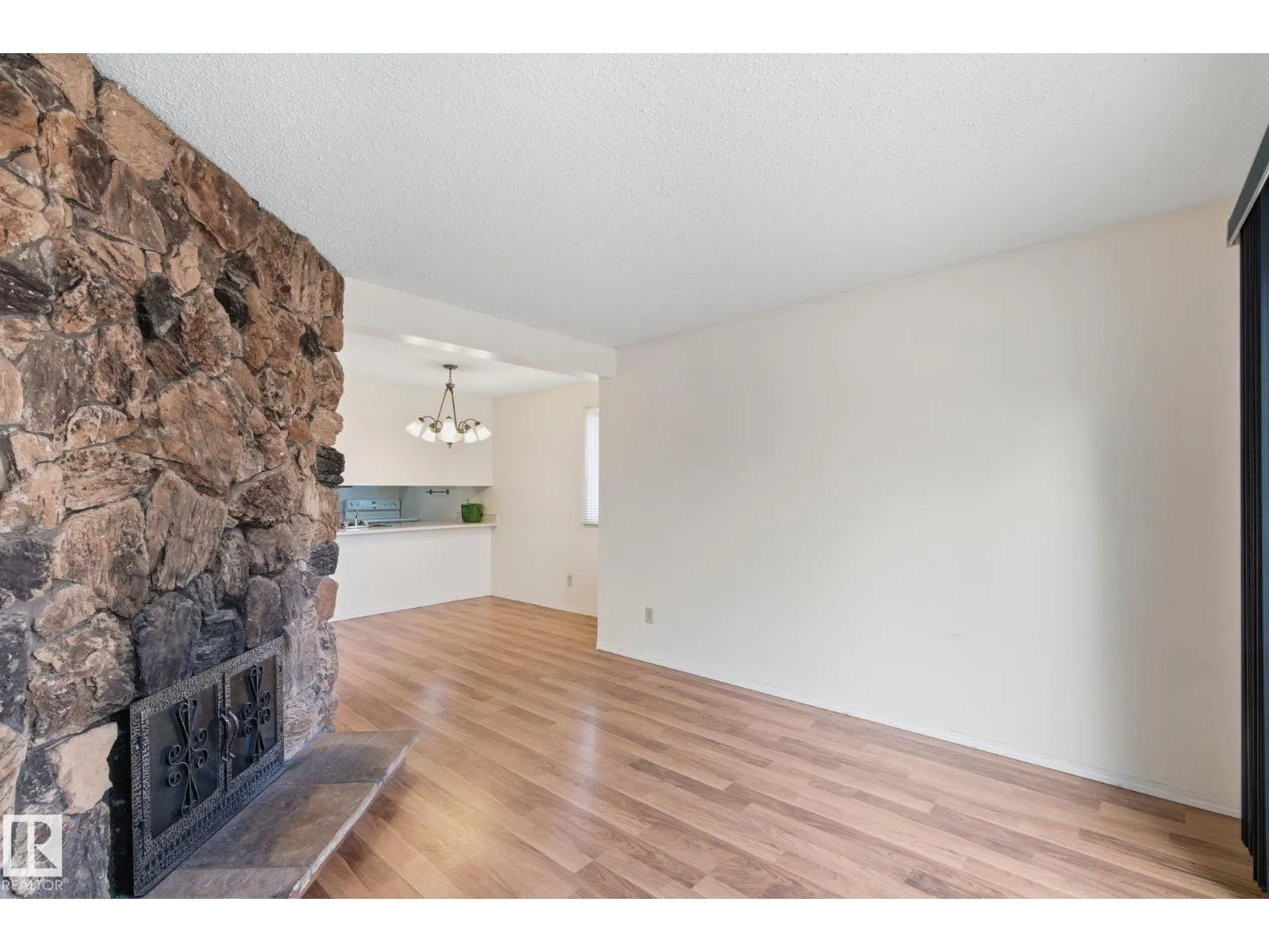 181 LANCASTER TC NW