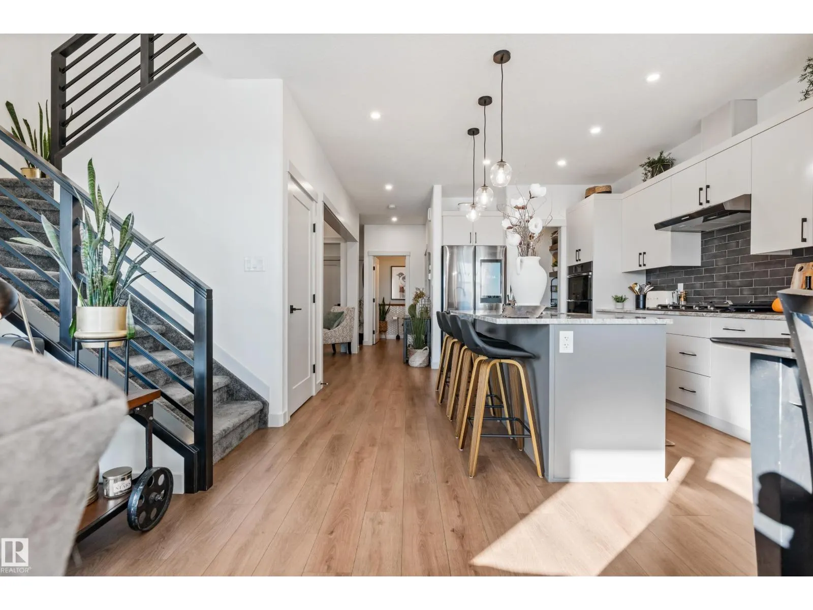 57 SAVOY CR