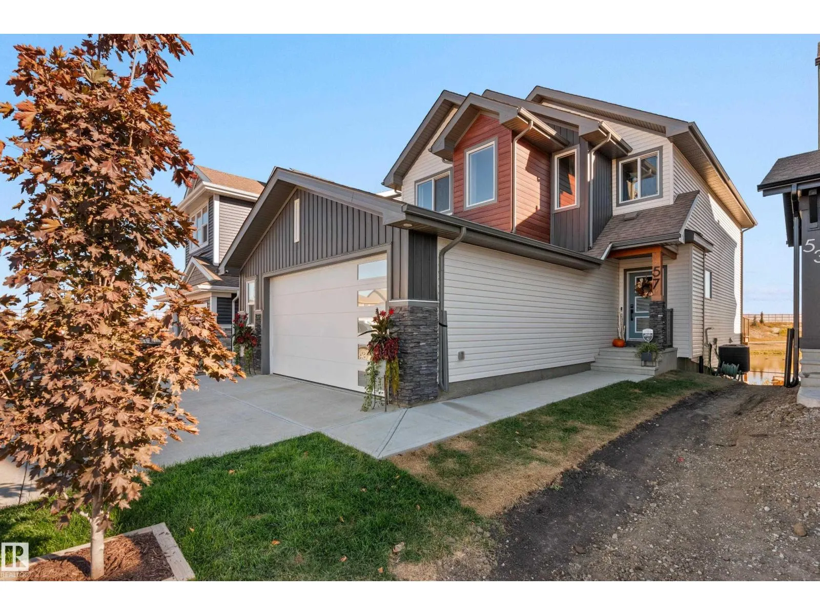 57 SAVOY CR