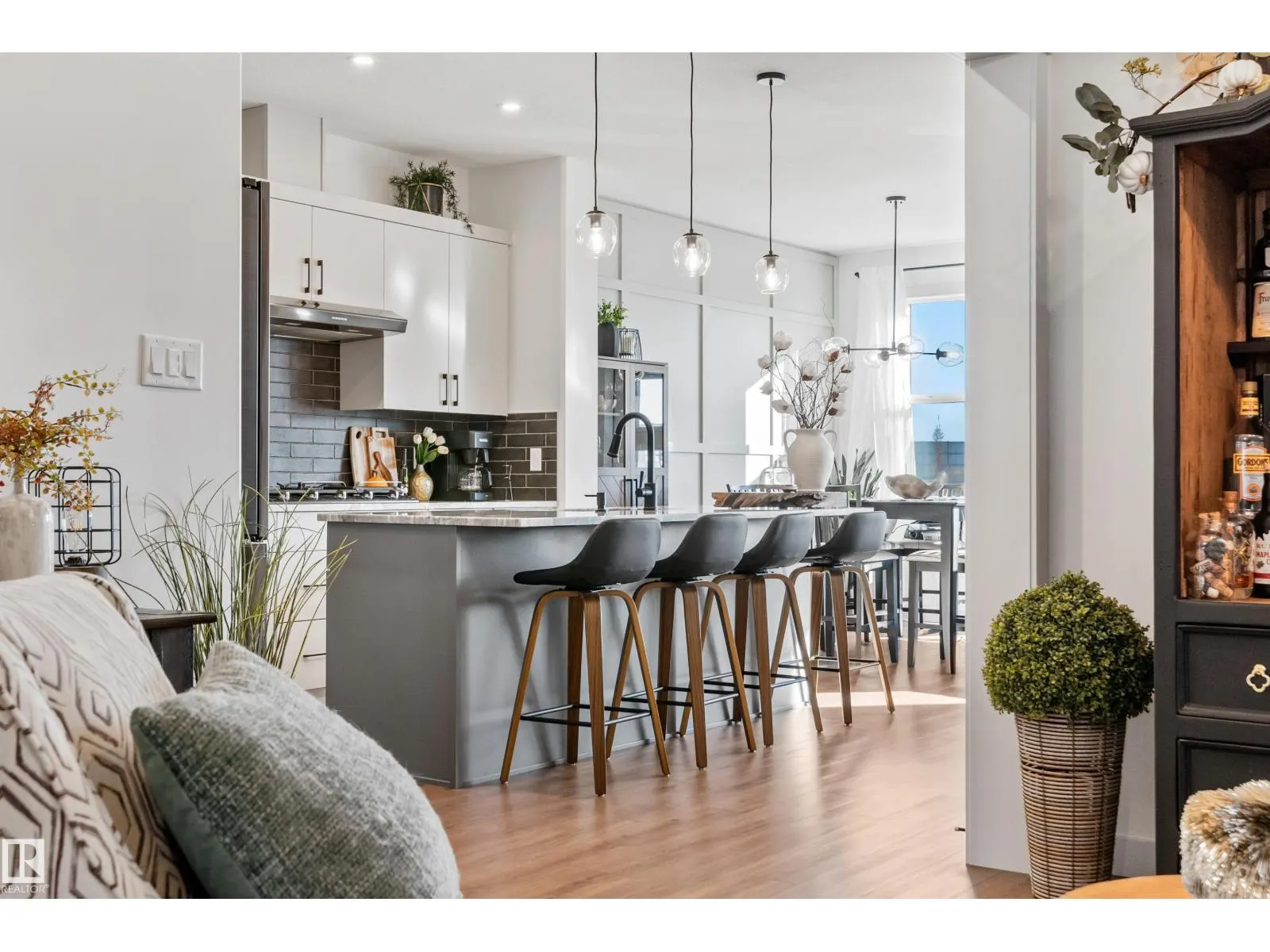 57 SAVOY CR