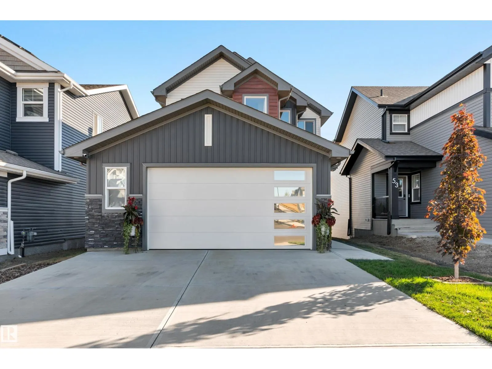 57 SAVOY CR