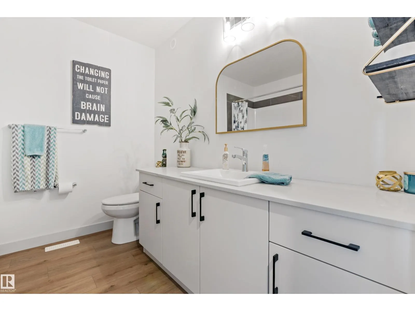 57 SAVOY CR