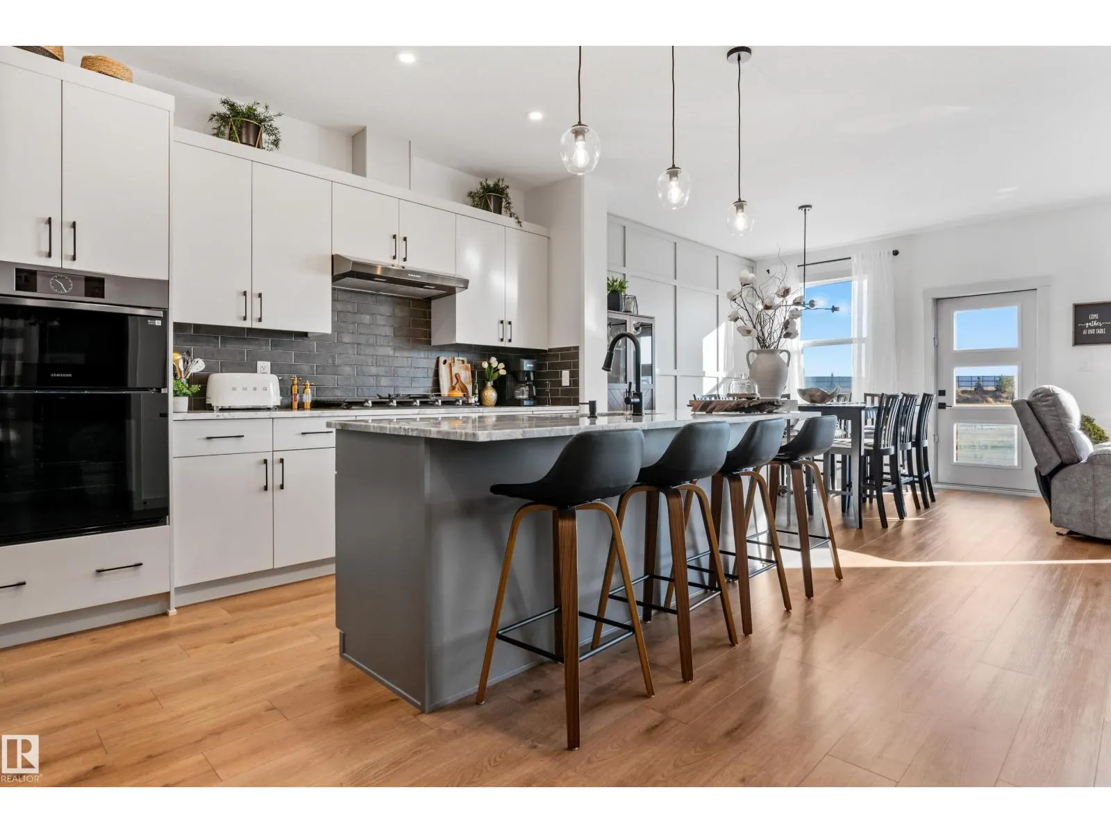 57 SAVOY CR