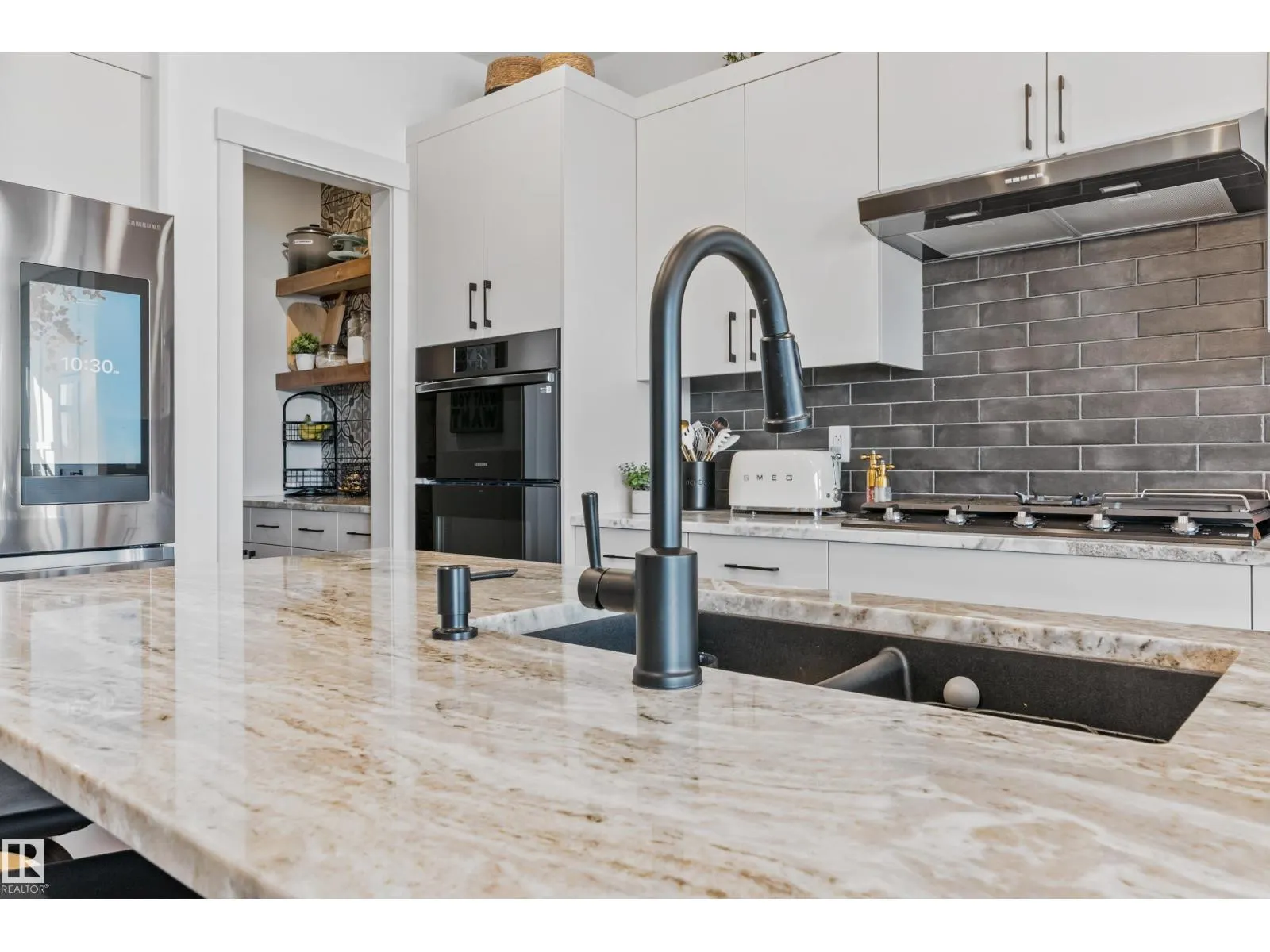 57 SAVOY CR