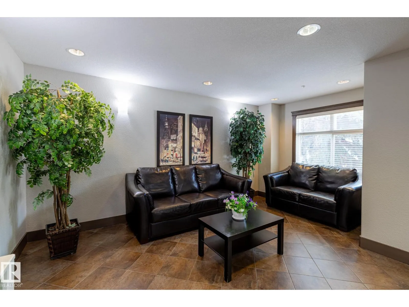 #313 11615 ELLERSLIE RD SW