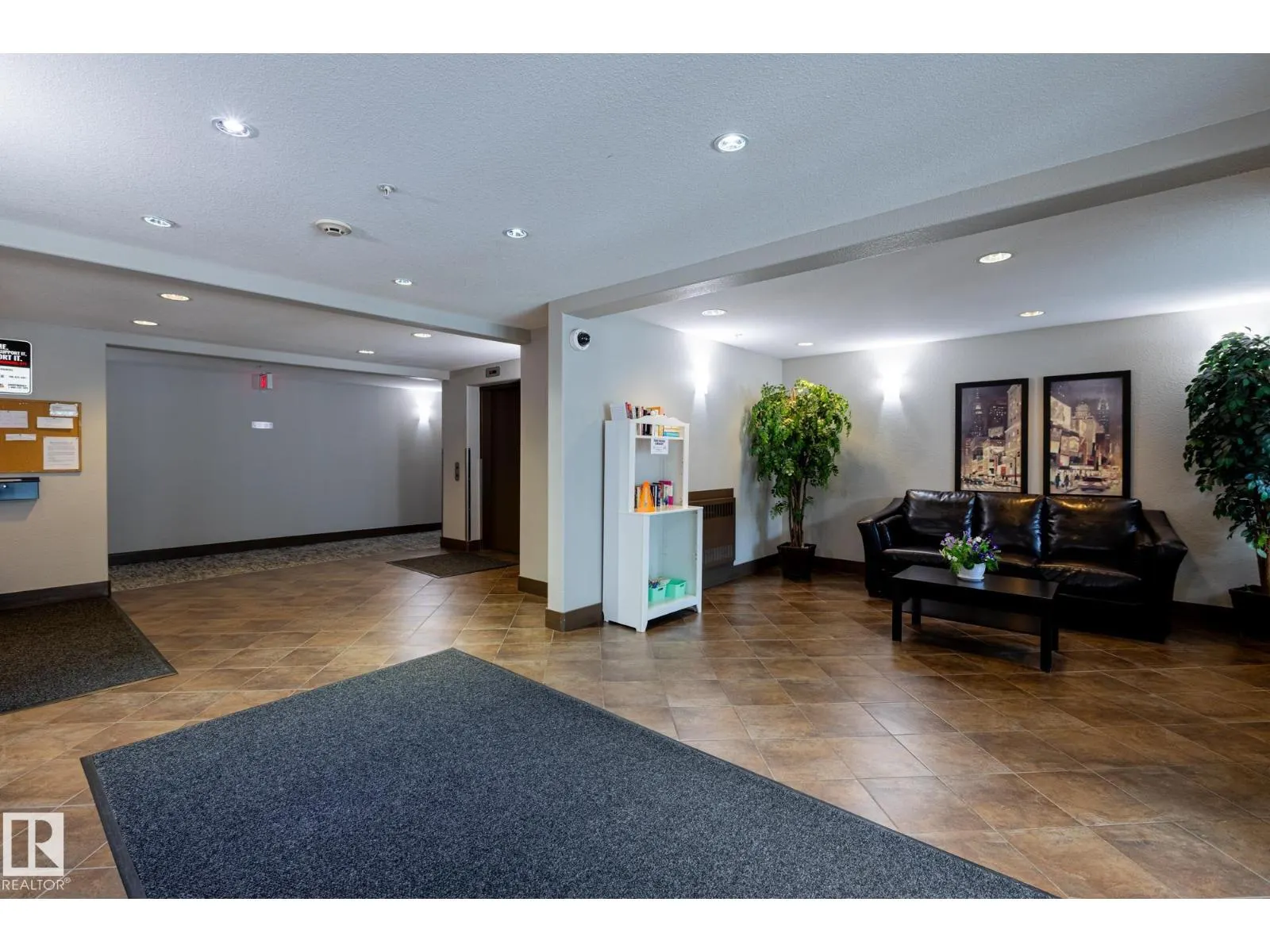 #313 11615 ELLERSLIE RD SW