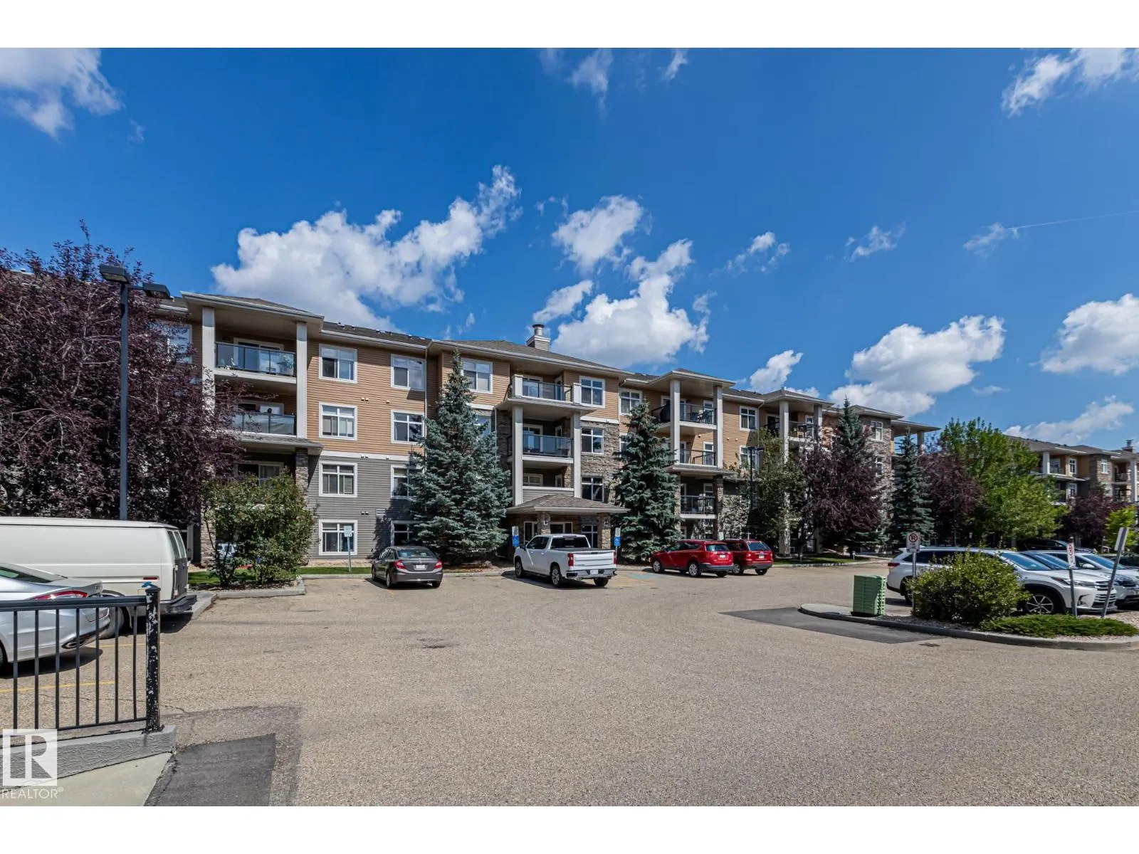 #313 11615 ELLERSLIE RD SW