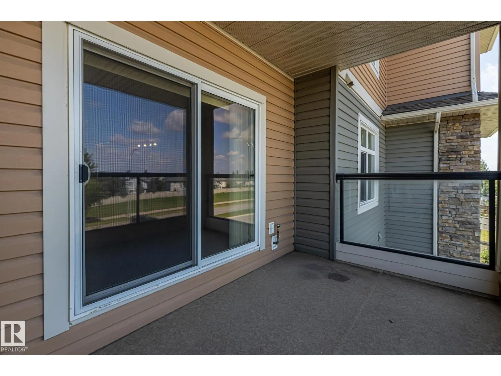 #313 11615 ELLERSLIE RD SW