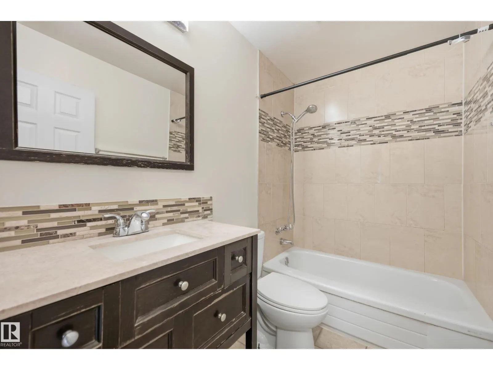 14231 24 ST NW