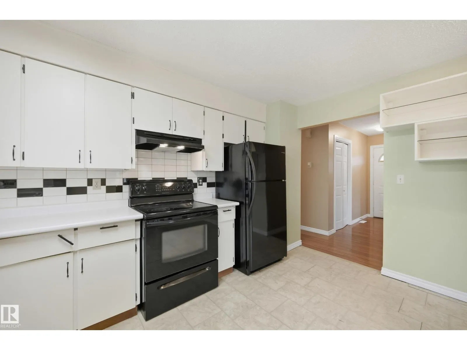 14231 24 ST NW