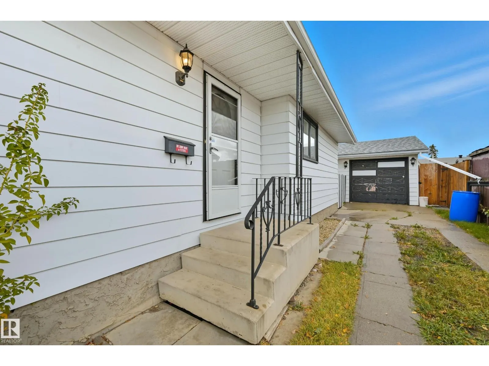 14231 24 ST NW