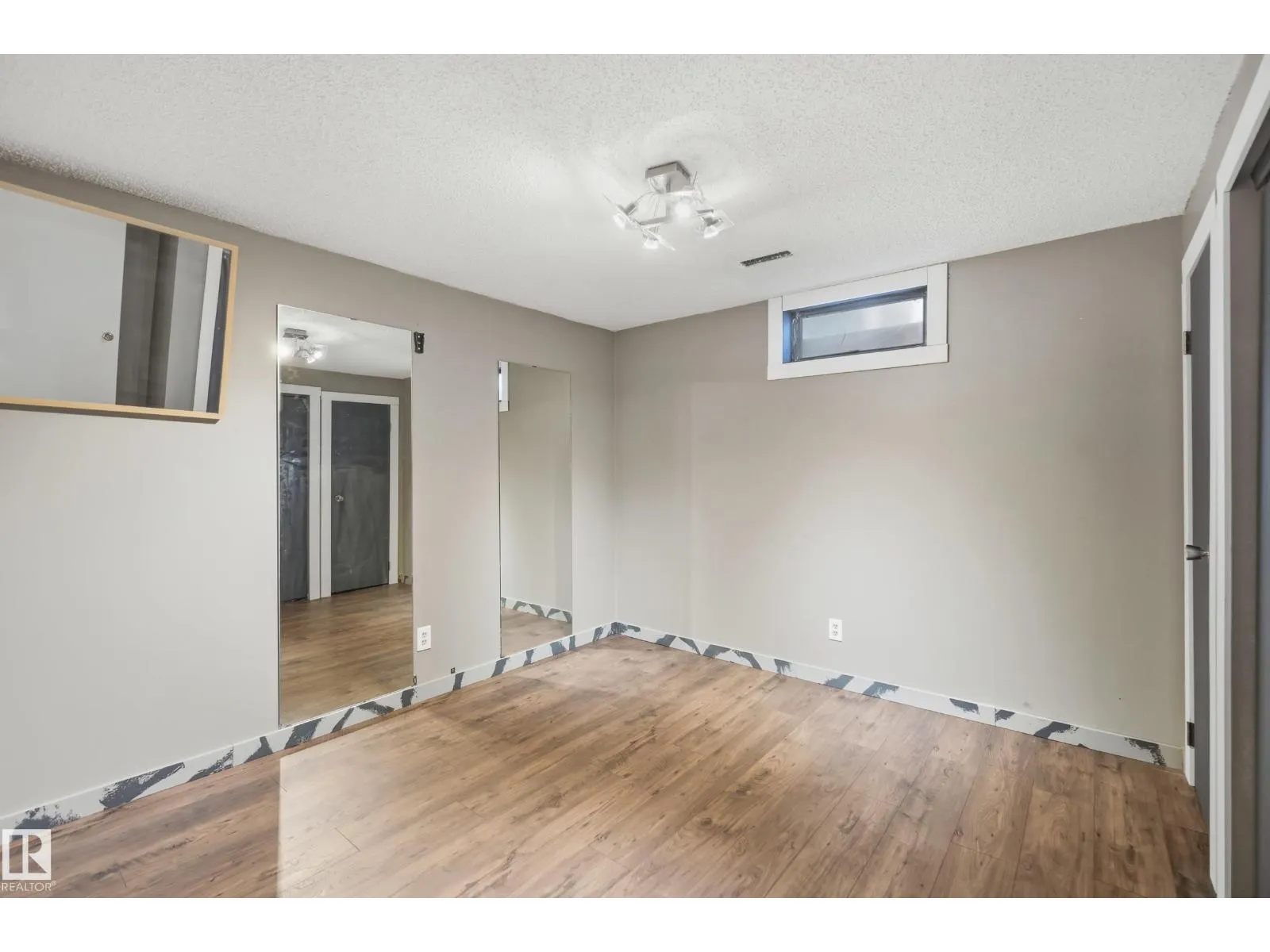 14231 24 ST NW