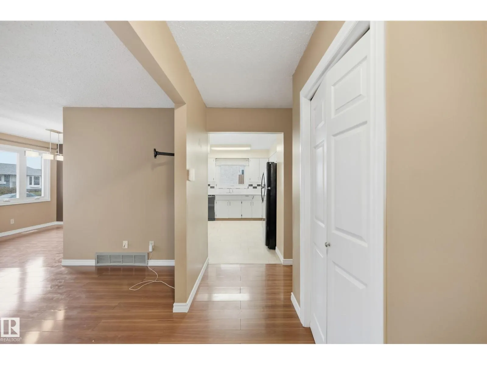 14231 24 ST NW