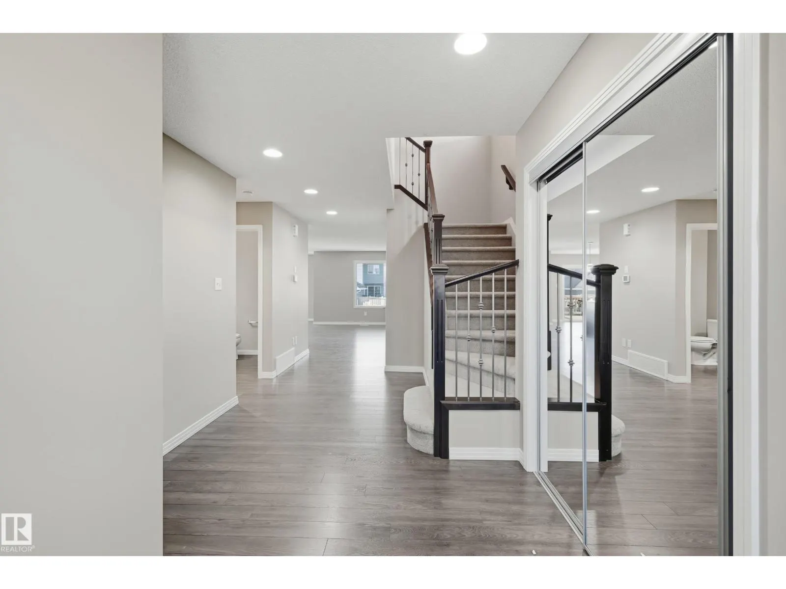 3528 CLAXTON CR SW
