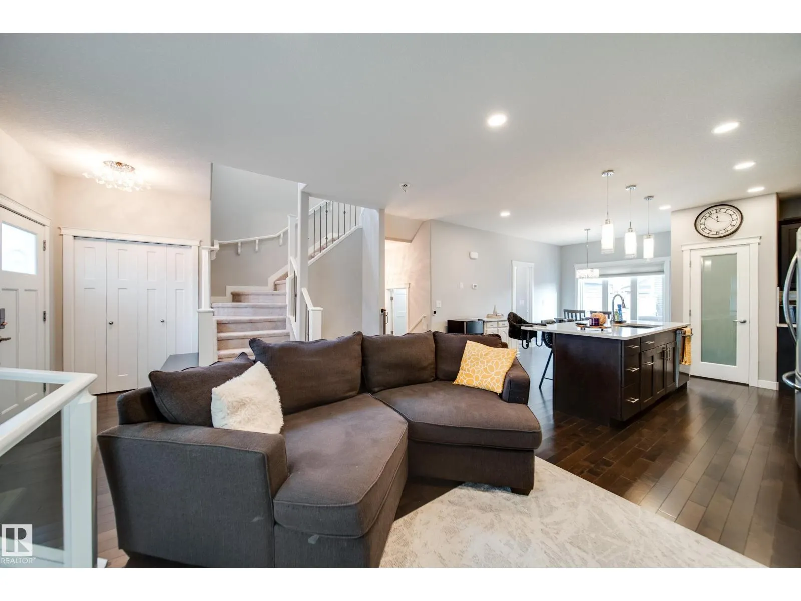 4047 MORRISON WY NW