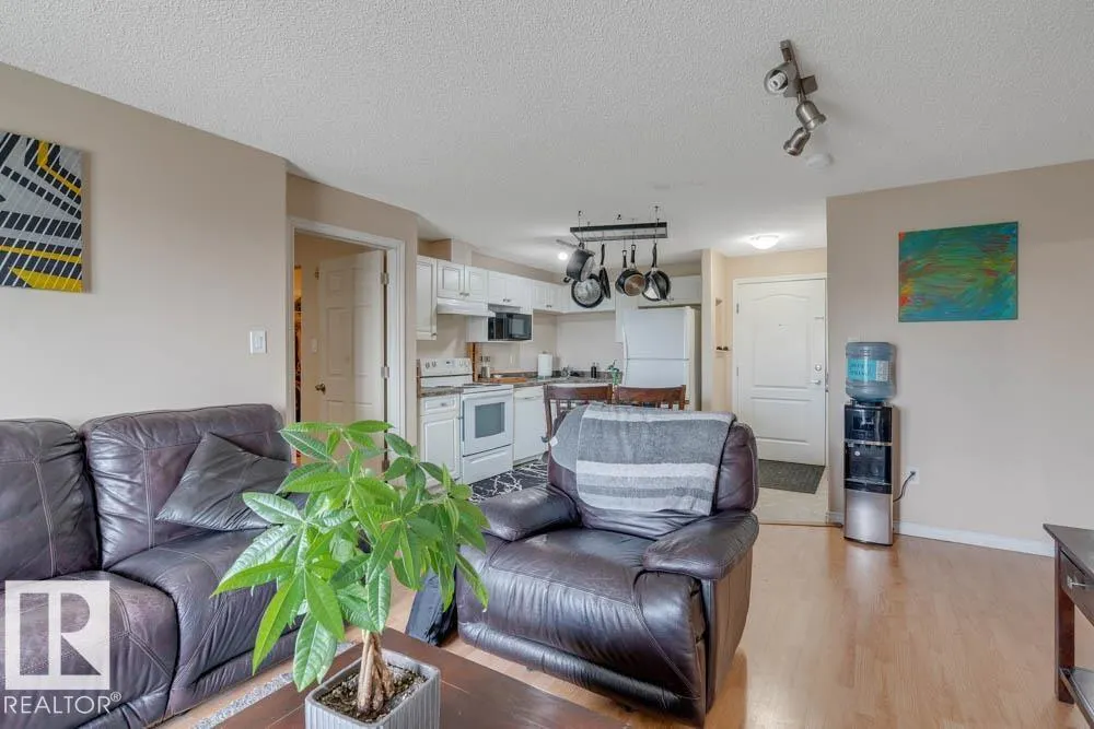#312 155 EDWARDS DR SW