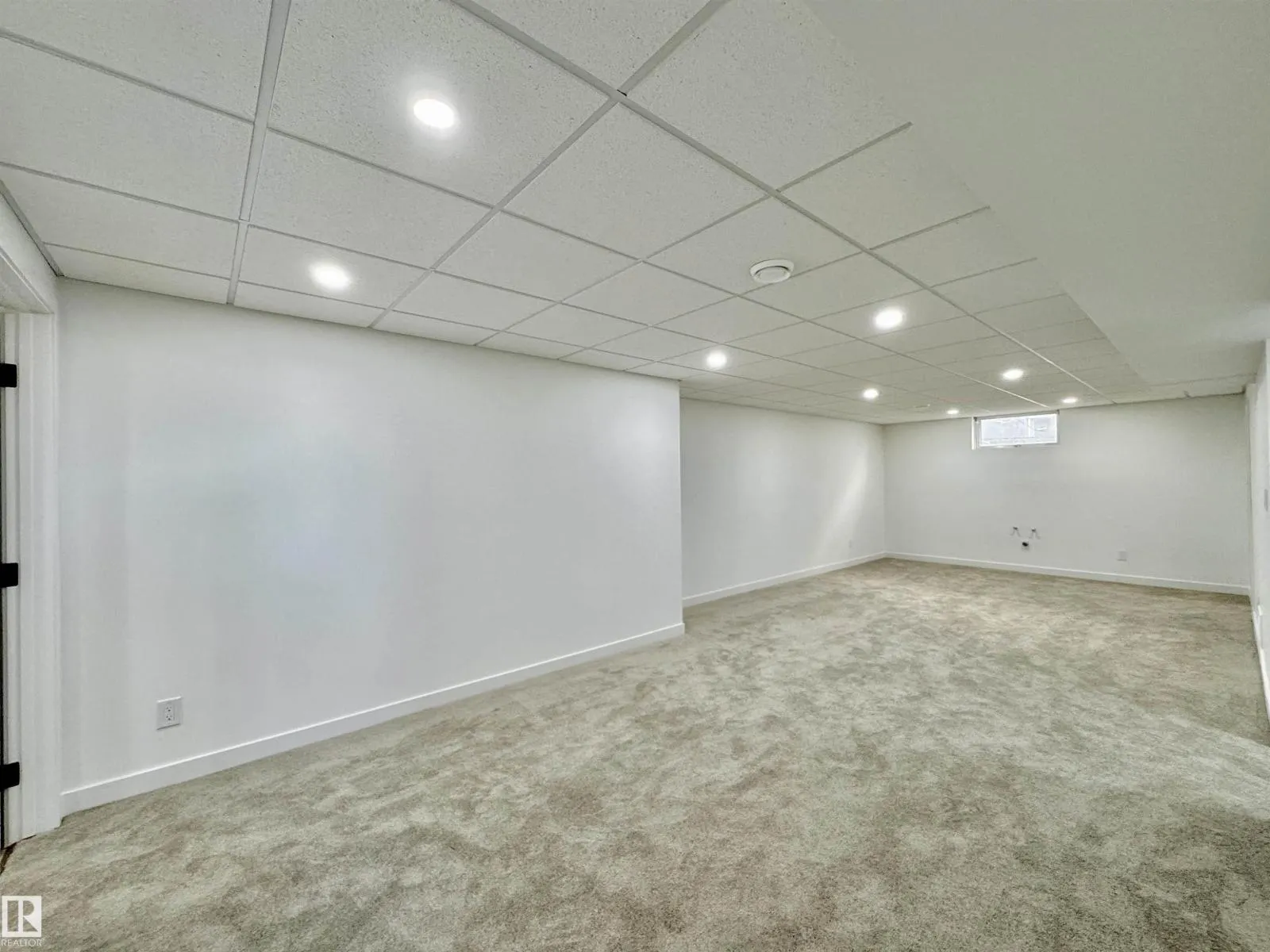 9607 95 ST