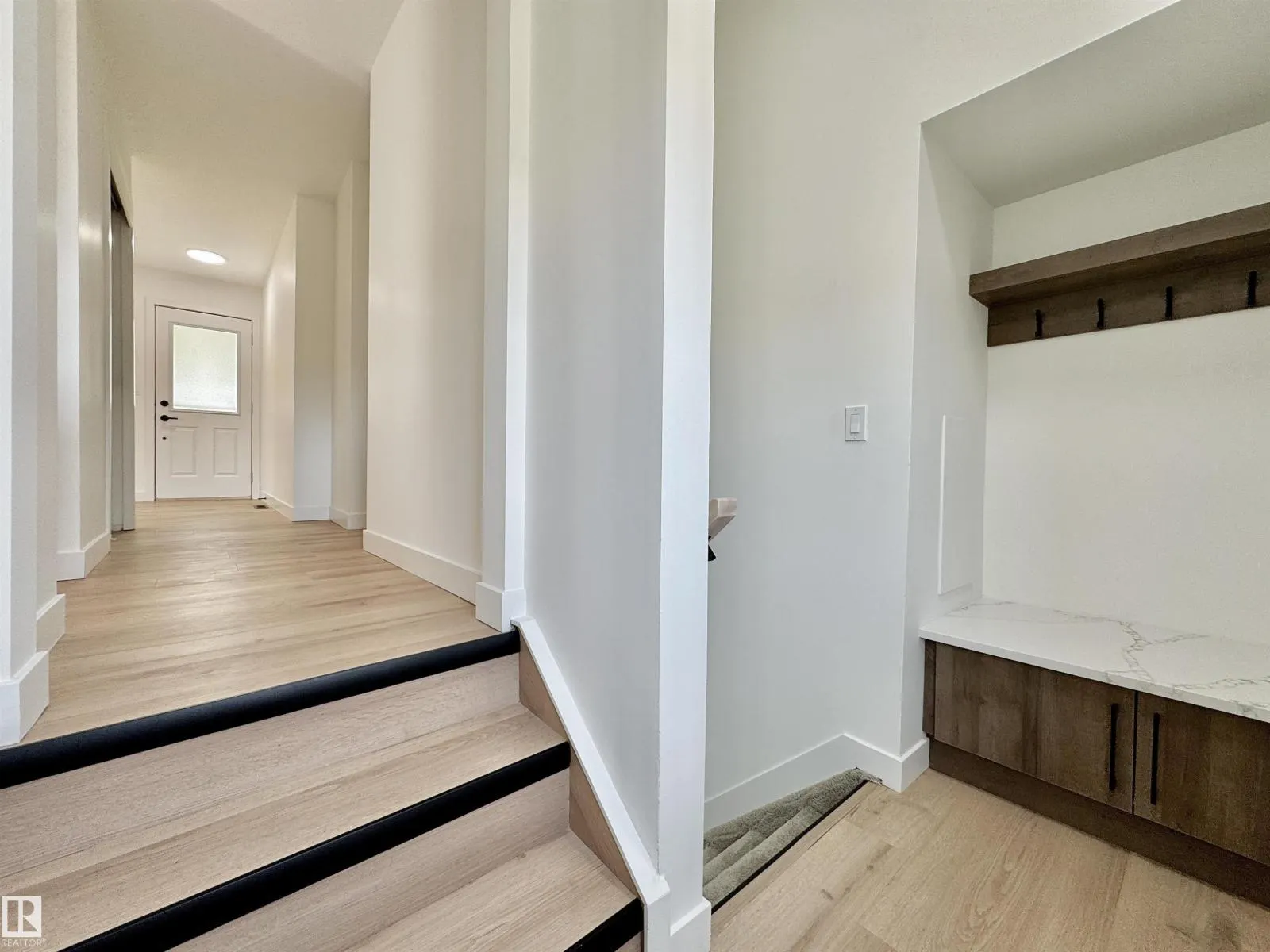 9607 95 ST