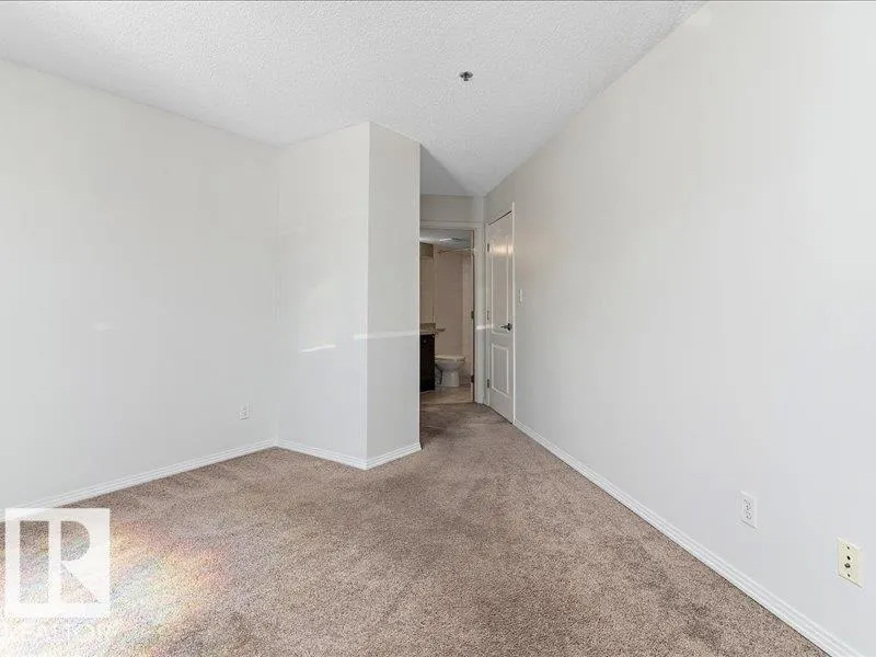 #204 9640 105 ST NW