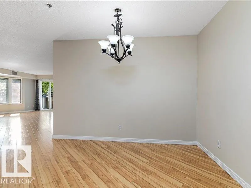 #204 9640 105 ST NW