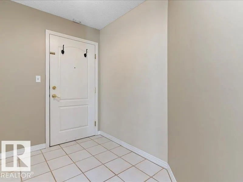 #204 9640 105 ST NW