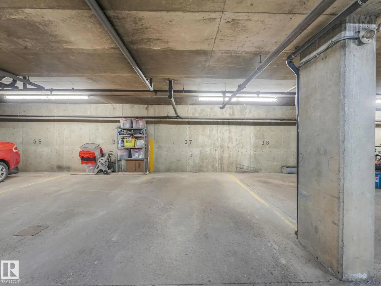 #107 10421 93 ST NW