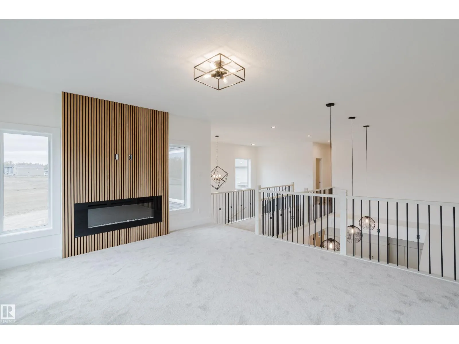 45 Renwyck PL