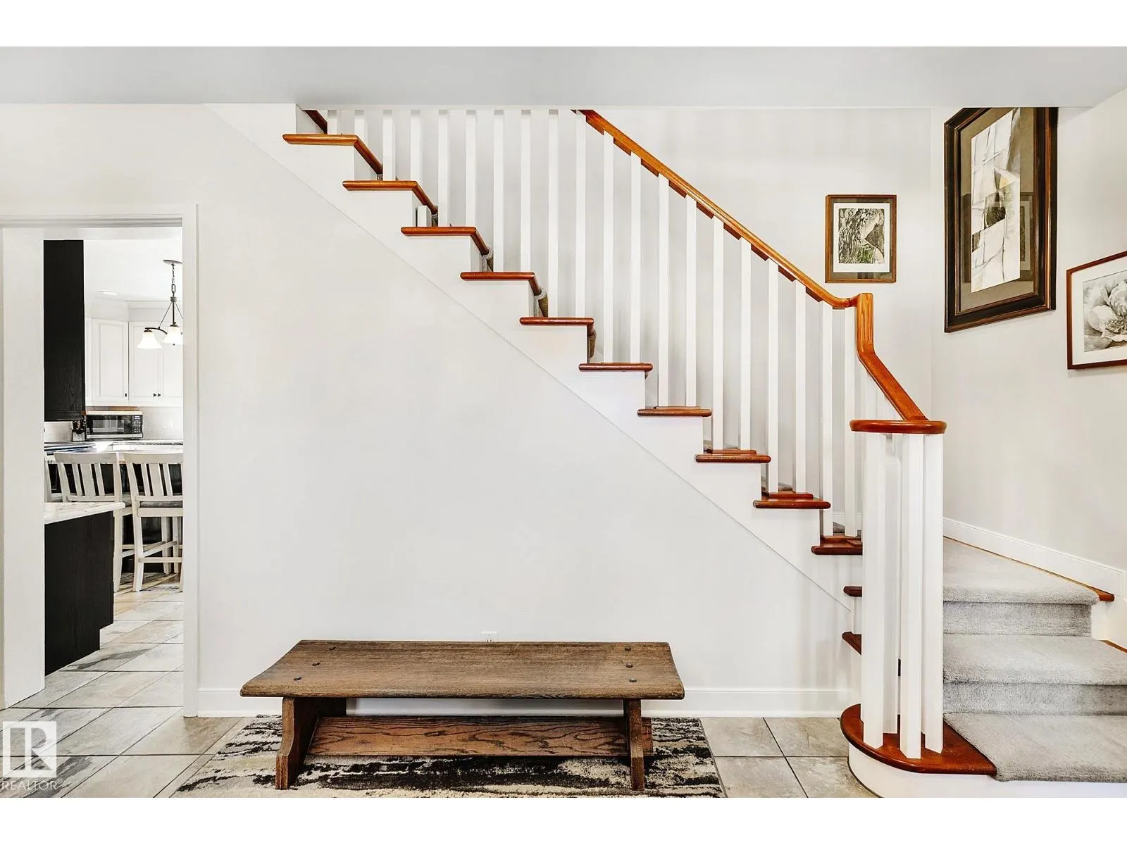 10611 137 ST NW
