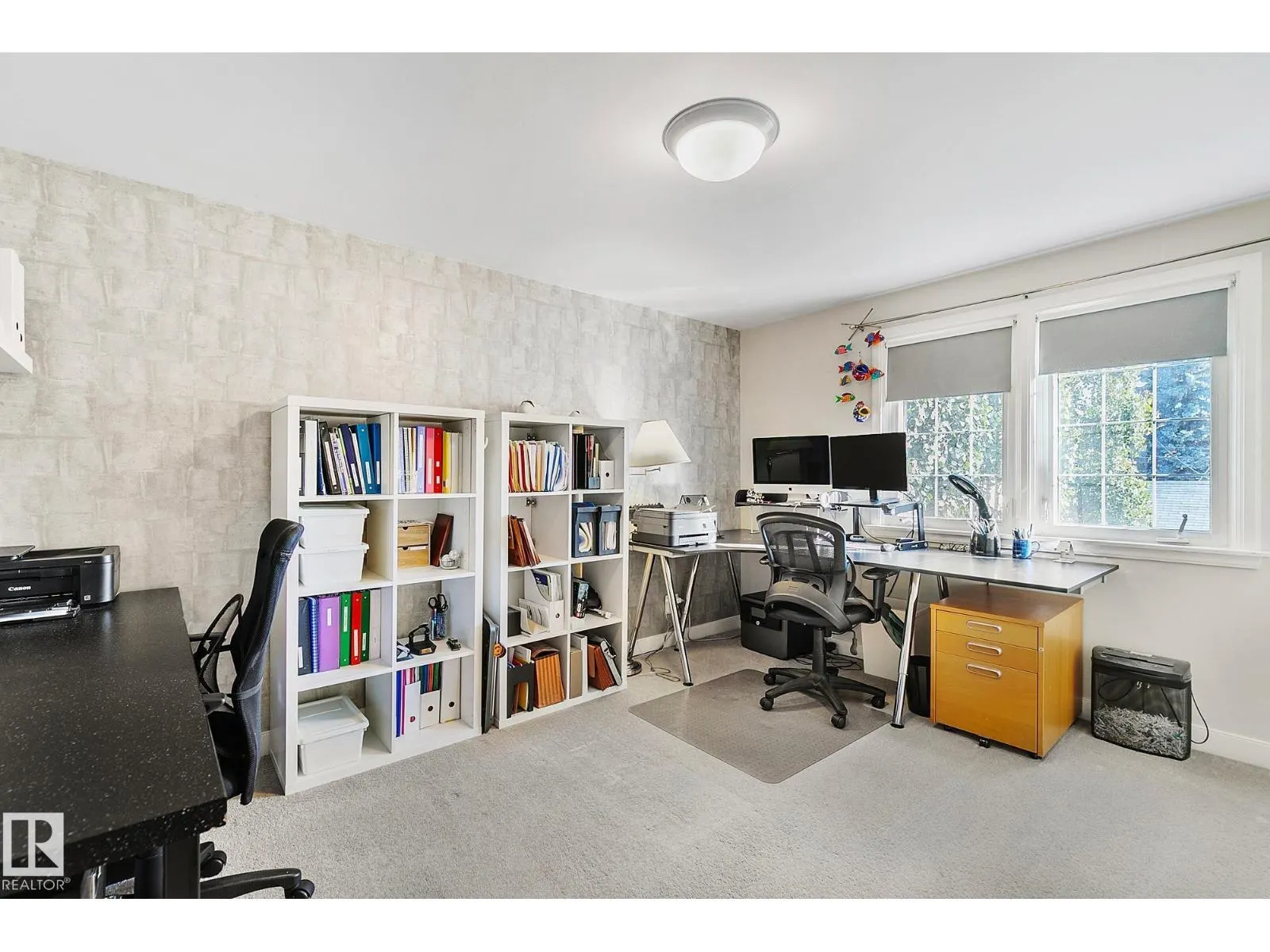 10611 137 ST NW