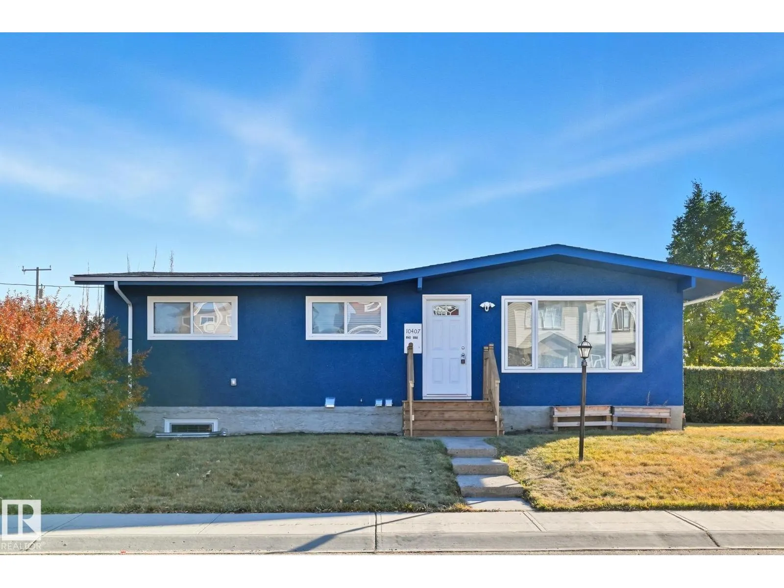 10407 136 AVE NW